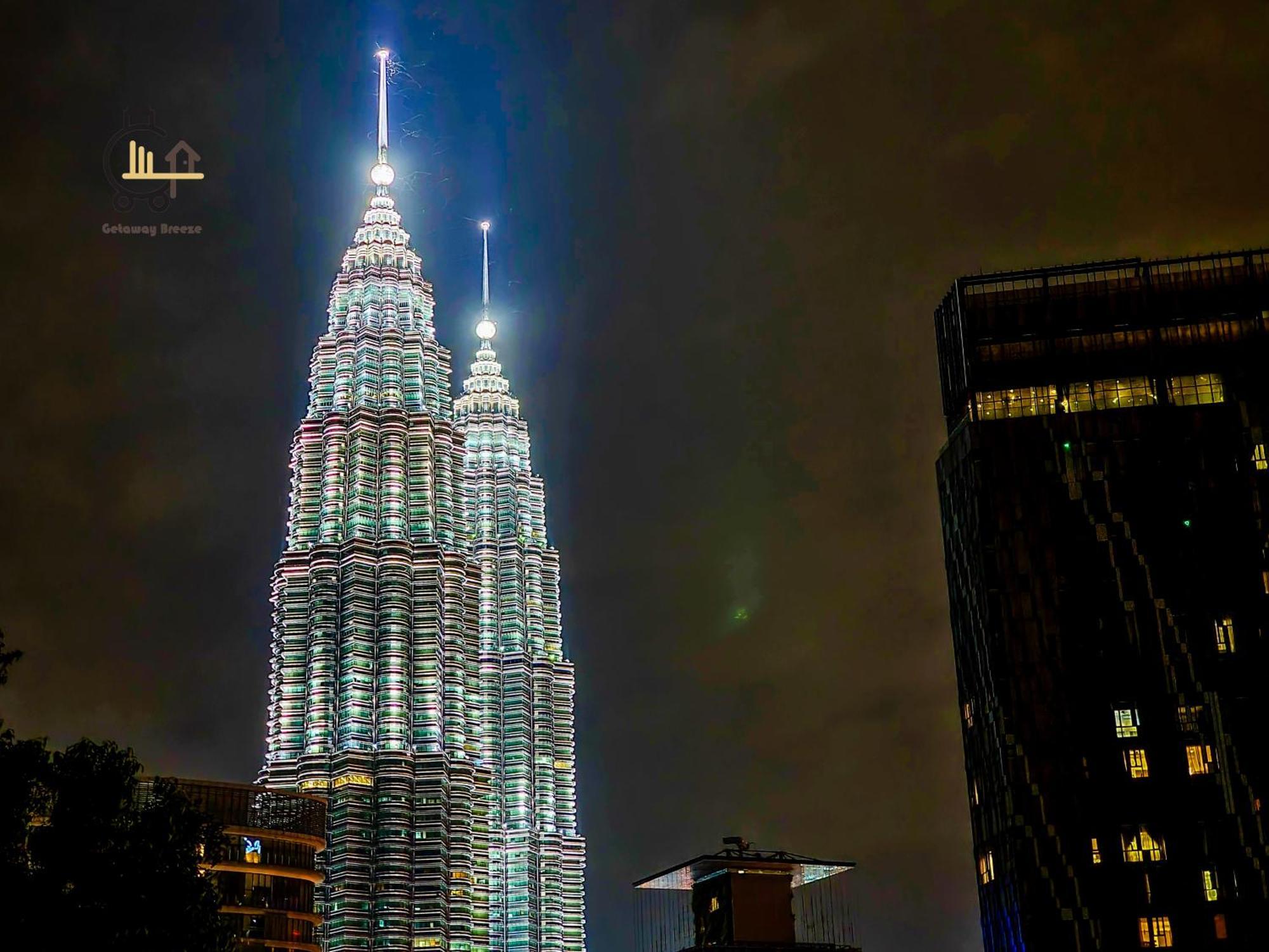 Pangsapuri The Mews Klcc By Gbs